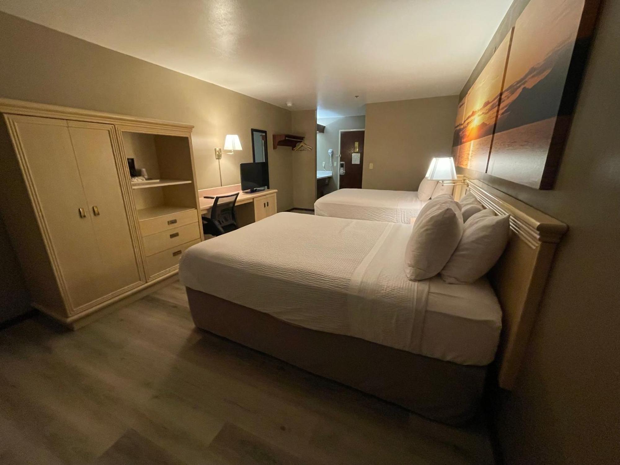 Days Inn By Wyndham Seatac Airport Εξωτερικό φωτογραφία