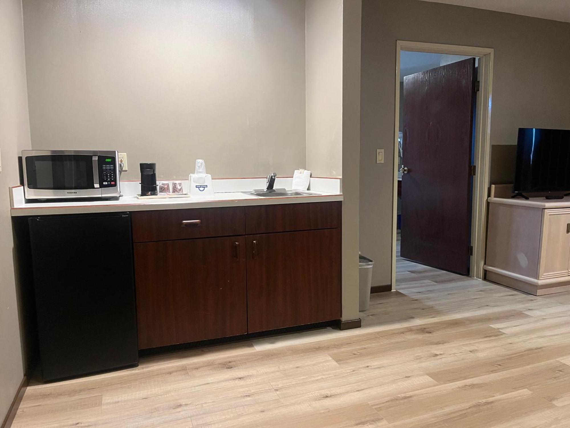 Days Inn By Wyndham Seatac Airport Εξωτερικό φωτογραφία