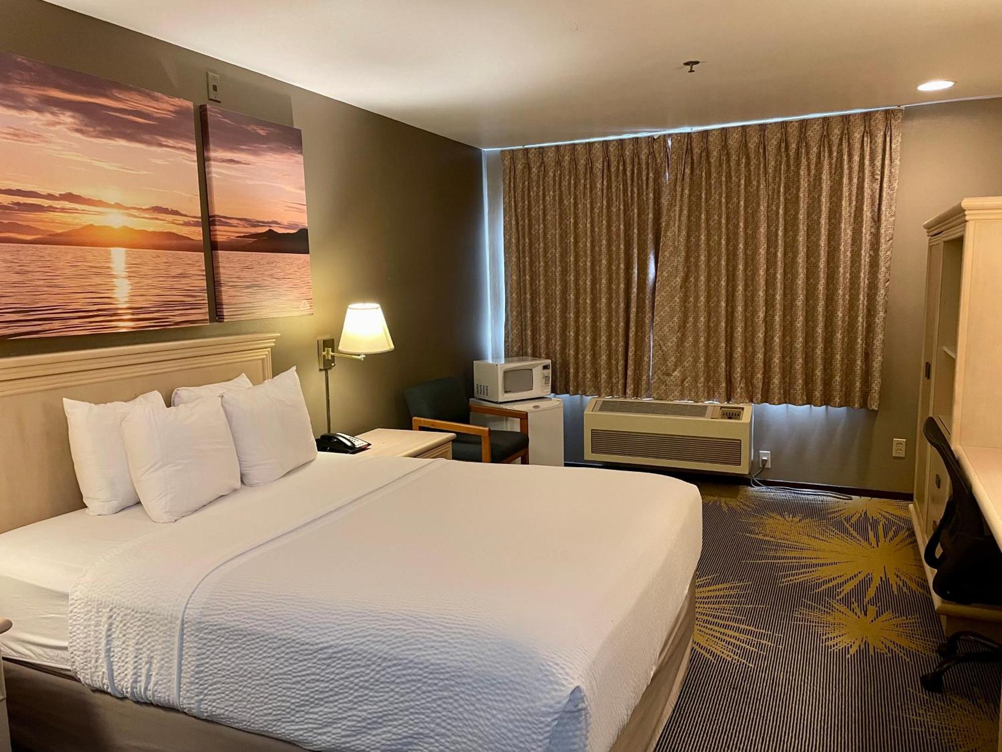 Days Inn By Wyndham Seatac Airport Εξωτερικό φωτογραφία